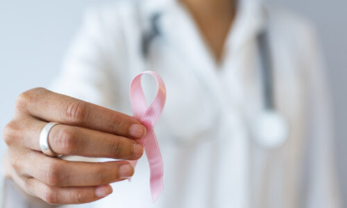 Nieuwe doelgerichte behandeling bij hormoongevoelige borstkanker zorgt voor minder chemotherapie